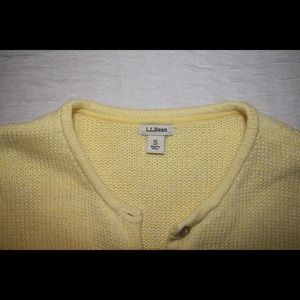 L.L. Bean pastel yellow knit cardigan